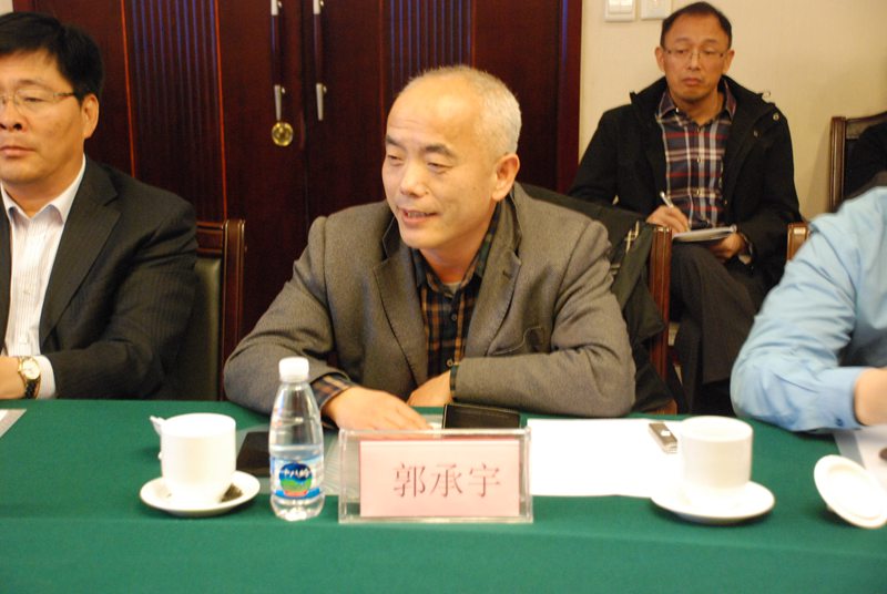 与会领导:威海市文化广电新闻出版局副局长郭承宇